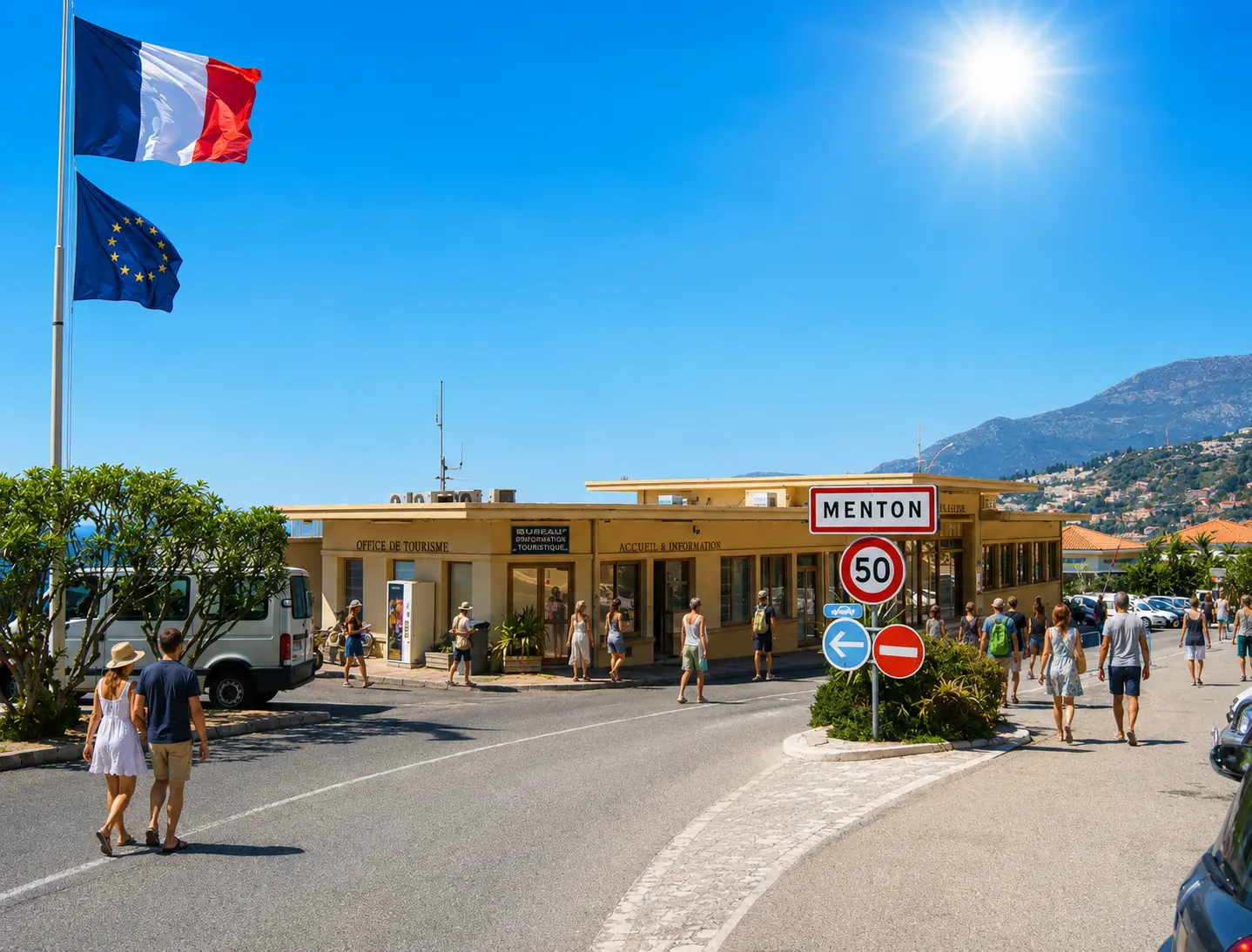 Vue aérienne de Menton avec ses jardins entre mer et montagnes sur la Côte d'Azur
